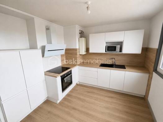 Appartement à vendre 109 900 € 4 pièces 2 chambres 78,34 m² Étage 5/7 Centre-Marcadieu-Marne Tarbes 65000