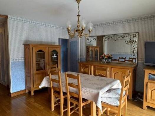 Appartement à louer 1 300 € 3 pièces 2 chambres 75,8 m² 4ème étage Cochennec Péri Aubervilliers 93300