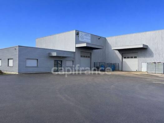 Espace bureau à vendre 1 479 360 € 1 528 m² de bureaux Buxy 71390