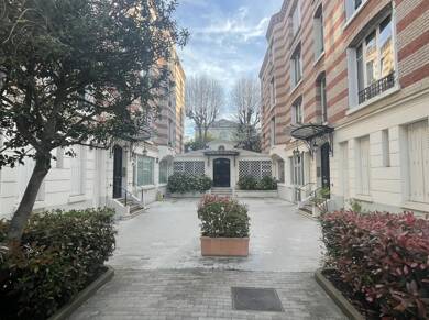 Espace bureau à vendre 2 940 000 € 375 m² de bureaux Neuilly-sur-Seine 92200