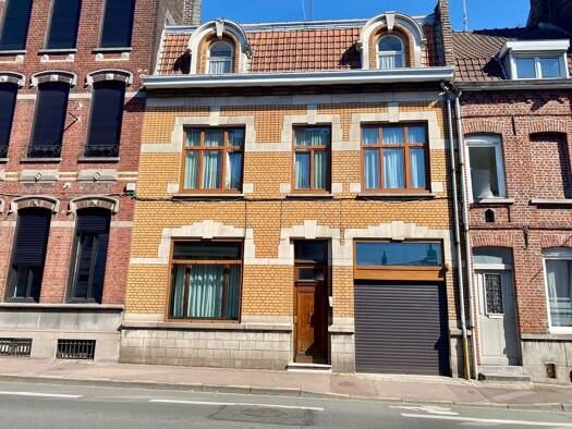 Maison à vendre 272 500 € 8 pièces 7 chambres 197,8 m² 178 m² de terrain Tourcoing 59200