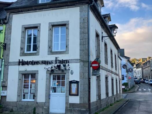 Immeuble à vendre 211 000 € 360 m² Huelgoat 29690