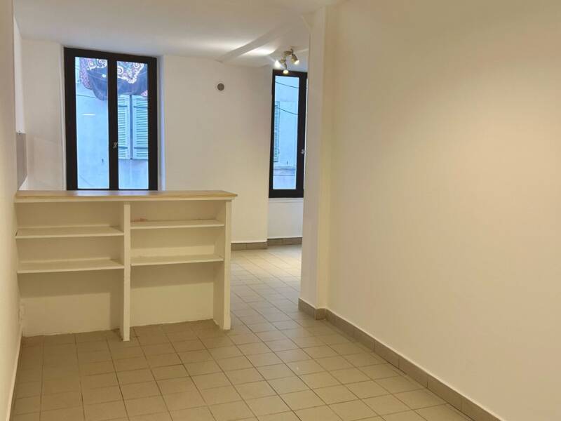 Maison à louer, 22m², MARSEILLE 2E