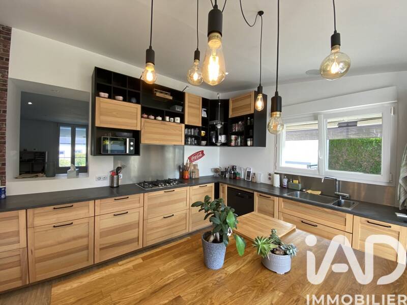 Maison à vendre, 205m², MEZIERES EN SANTERRE