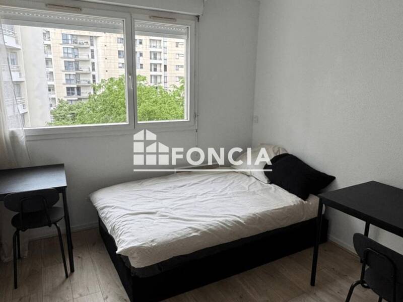 Maison à louer, 18m², COURBEVOIE