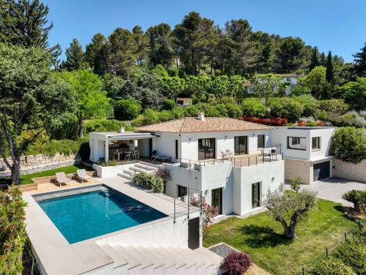 Maison à vendre - Première occupation 3 150 000 € 5 pièces 4 chambres 240 m² 1 471 m² de terrain Pont de Béraud Aix-en-Provence 13100