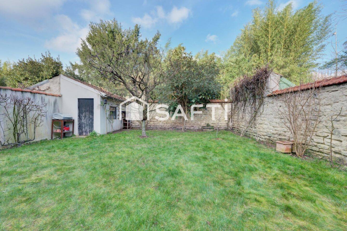 Maison à vendre, 150m², SAINT MAUR DES FOSSES