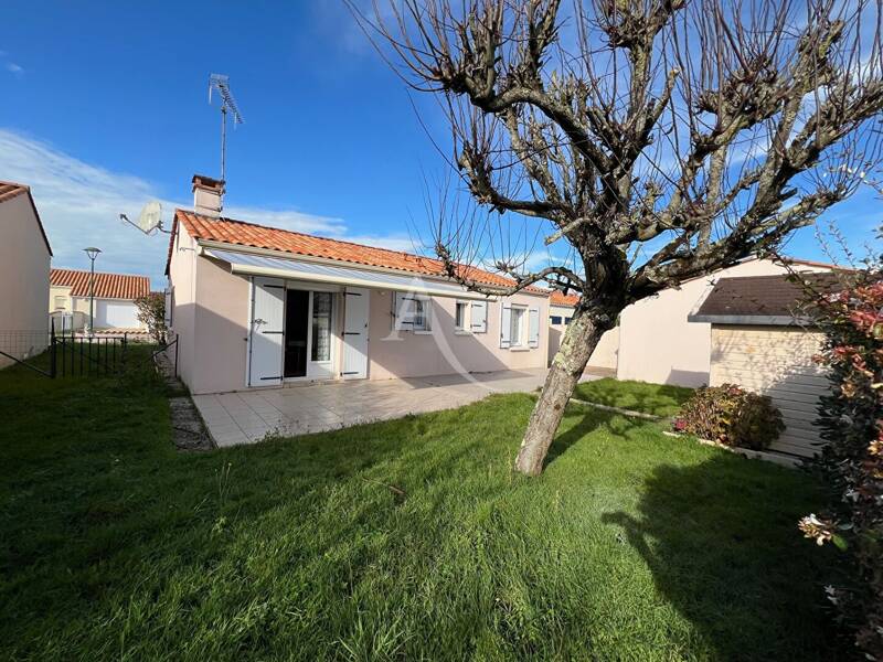 Maison à vendre, 75m², LONGEVILLE SUR MER