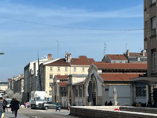 Local commercial à louer 1 100 € 100 m² de surface de vente Centre Ville-Charles III Nancy 54000