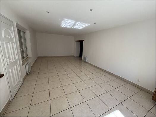 Appartement à louer 585 € 3 pièces 1 chambre 72,3 m² RDC Centre Ville La Grand-Combe 30110