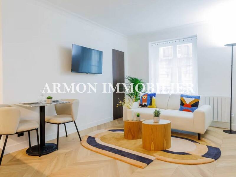 Maison à louer, 30m², PARIS 8E