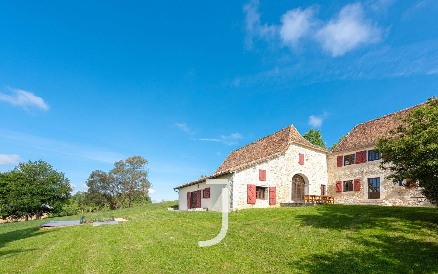 Maison à vendre, 288m², SAUVETERRE DE BEARN
