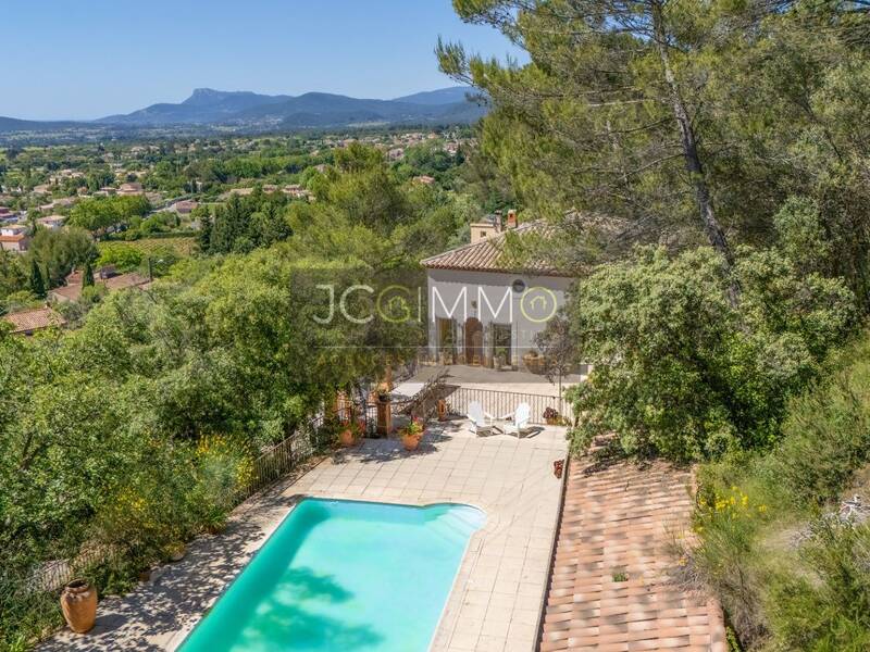 Maison à vendre, 337m², PUGET VILLE