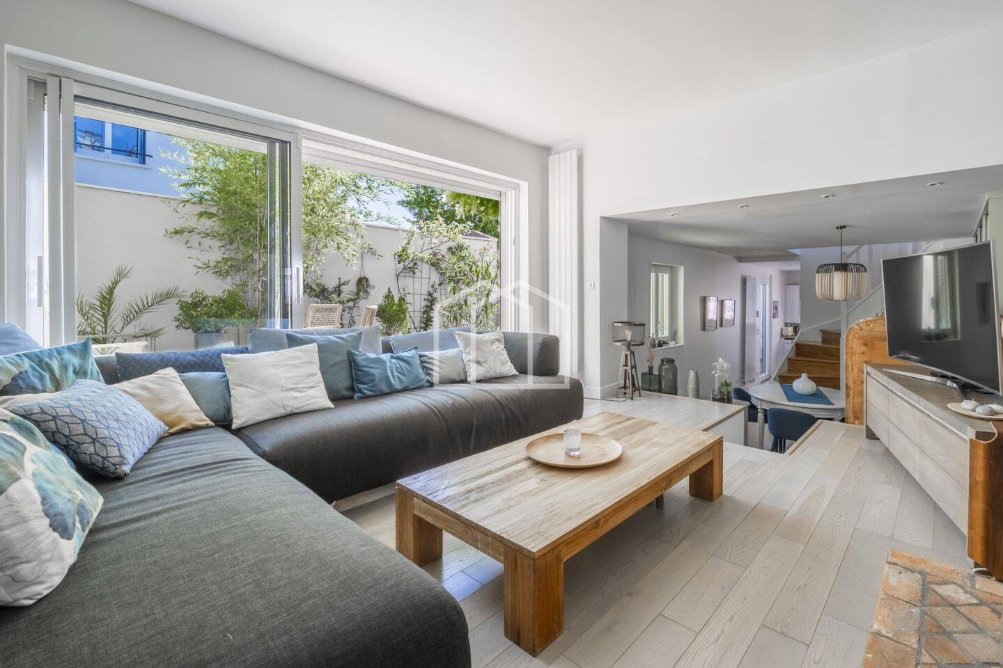Maison à vendre, 138m², SURESNES