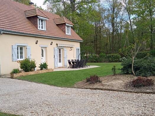 Maison à vendre 320 000 € 7 pièces 5 chambres 180 m² 2 160 m² de terrain Conches-en-Ouche 27190