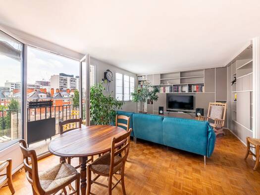 Appartement à vendre 825 000 € 5 pièces 3 chambres 90 m² Étage 7/10 Paris 15ème 75015