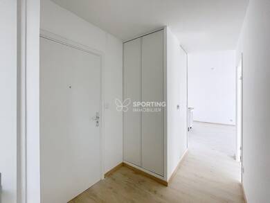 Appartement à louer 640 € 3 pièces 2 chambres 56 m² 2ème étage Bruguières 31150