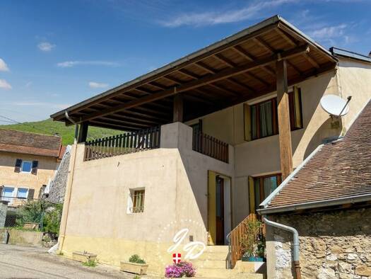 Maison à vendre 129 000 € 3 pièces 2 chambres 75 m² 78 m² de terrain Culoz-Béon 01350