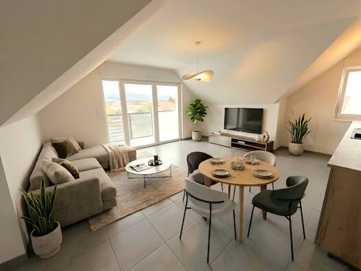 Appartement à louer 975 € 3 pièces 2 chambres 61,3 m² Étage 3/3 Houssen 68125