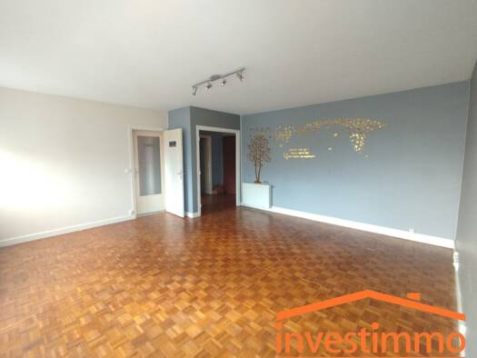 Appartement à louer 790 € 4 pièces 3 chambres 94 m² Étage 3/4 Centre Ville Boulogne-sur-Mer 62200