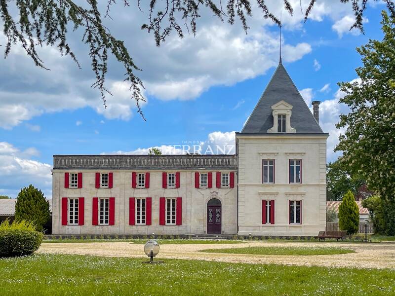 Maison à vendre, 478m², SAINT MARTIN DU BOIS