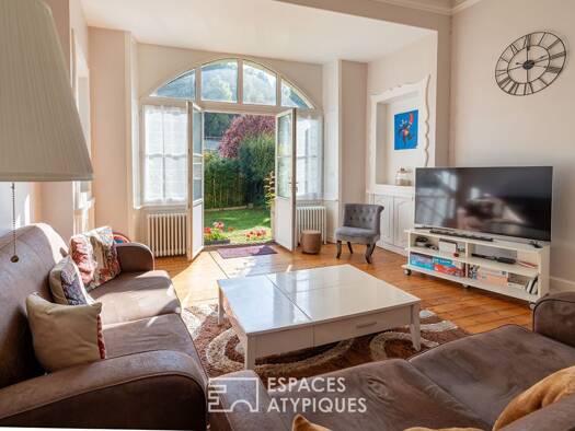 Maison à vendre 383 000 € 9 pièces 7 chambres 246 m² 278 m² de terrain Centre Ville Morlaix 29600
