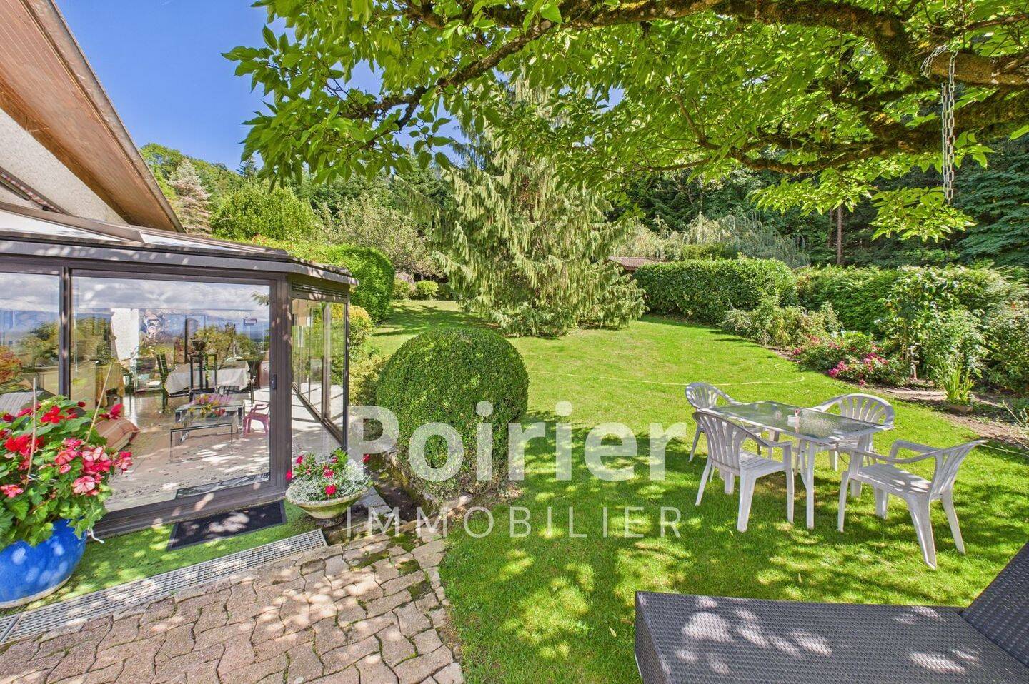 Maison à vendre, 204m², SAINT CERGUES