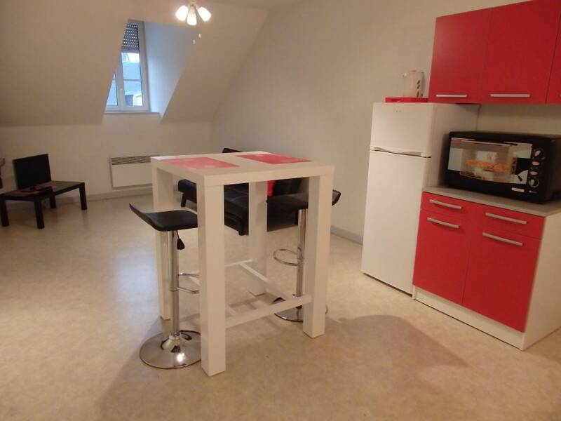 Maison à louer, 35m², SAINT AMAND MONTROND