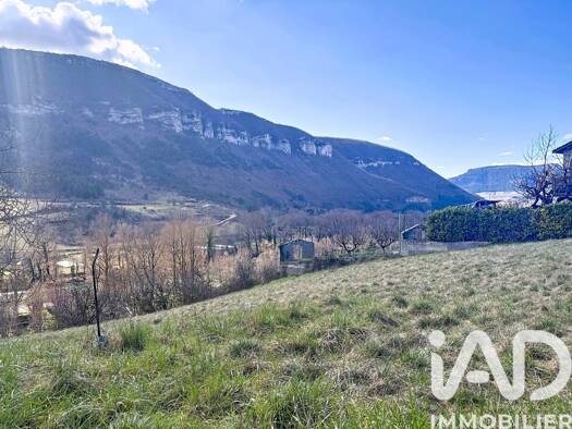 Terrain constructible à vendre 73 000 € 2 017 m² de terrain Mostuéjouls 12720