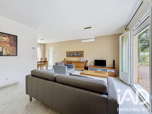 Maison de plain-pied à vendre 299 900 € 4 pièces 2 chambres 70 m² 708 m² de terrain Villiers-sur-Orge 91700