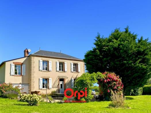 Villa à vendre 413 400 € 6 pièces 5 chambres 195 m² 5 148 m² de terrain Clugnat 23270
