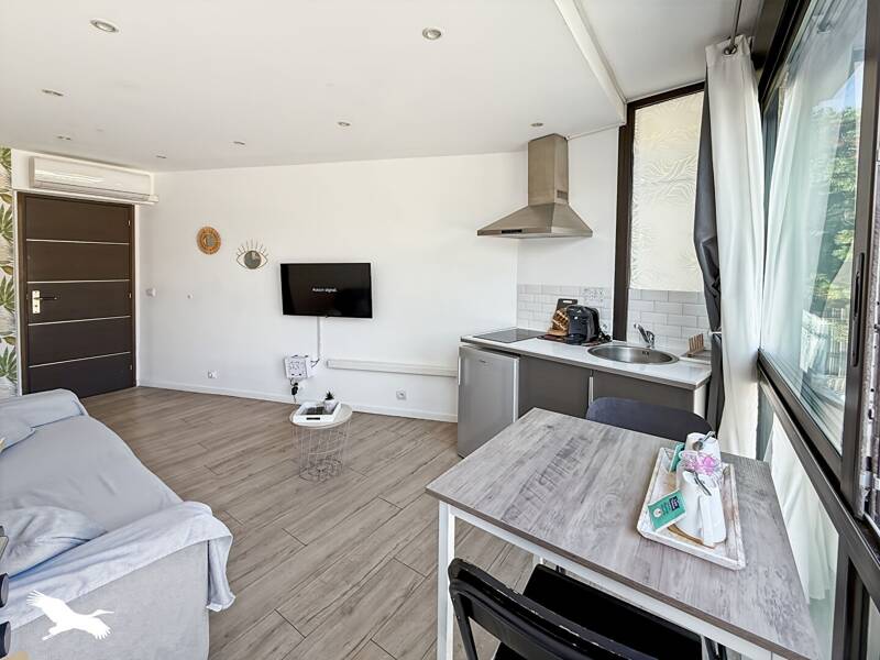 Maison à louer, 16m², MARSEILLE 8E