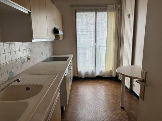Appartement à vendre 93 500 € 2 pièces 1 chambre 55 m² 2ème étage Sens 89100