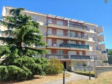 Appartement à louer 561 € 2 pièces 1 chambre 42 m² RDC A. Duclos Clermont-Ferrand 63000