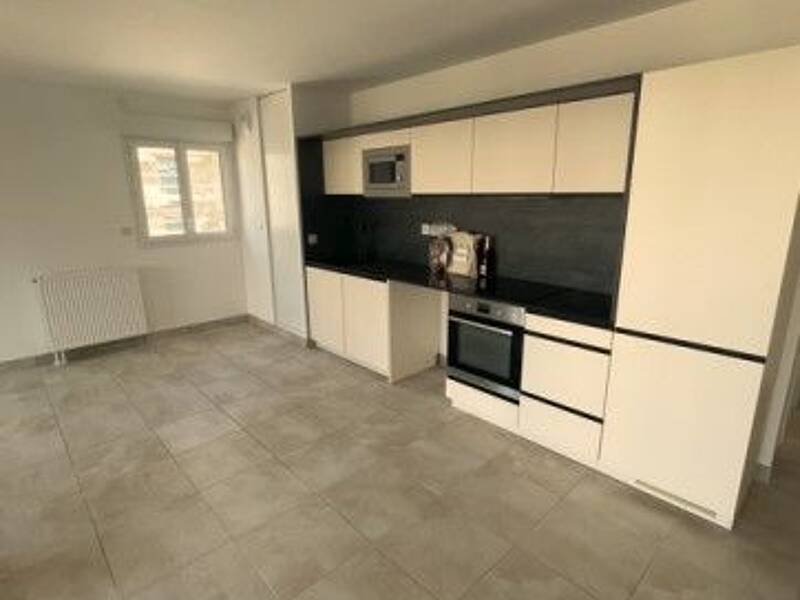 Maison à louer, 61m², CAEN