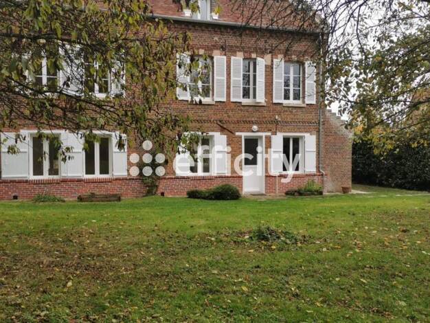 Maison à louer 1 650 € 5 pièces 3 chambres 118 m² 915 m² de terrain Le Fayel 60680