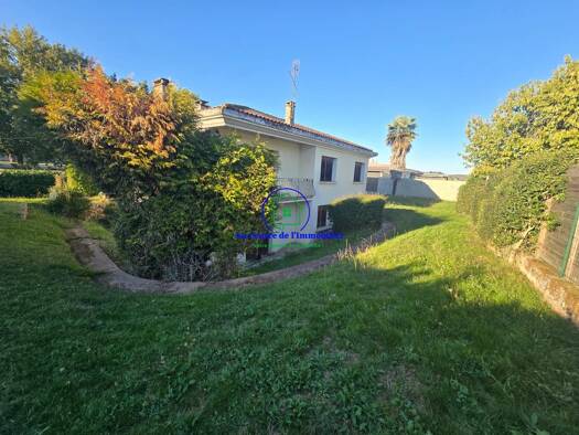 Maison à vendre 119 900 € 4 pièces 2 chambres 95 m² 742 m² de terrain Le Passage 47520