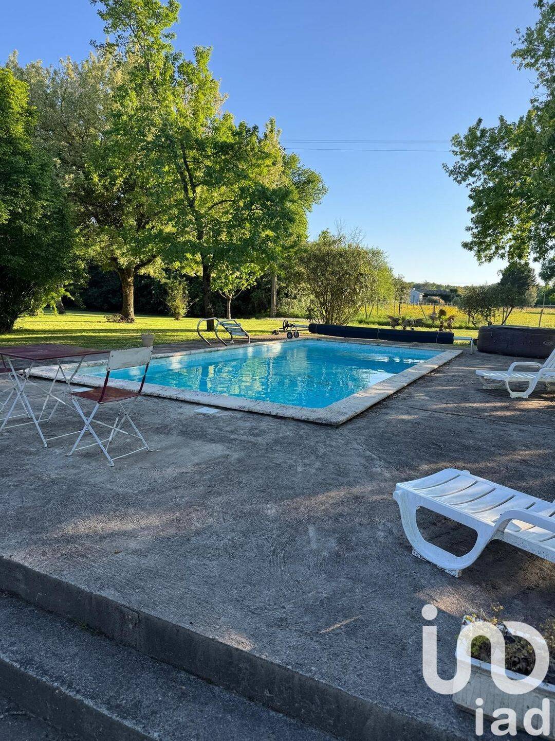Maison à vendre, 196m², SAINT GENES DE FRONSAC
