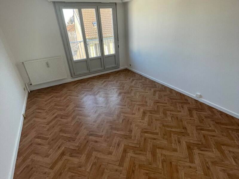 Maison à louer, 66m², GRAY