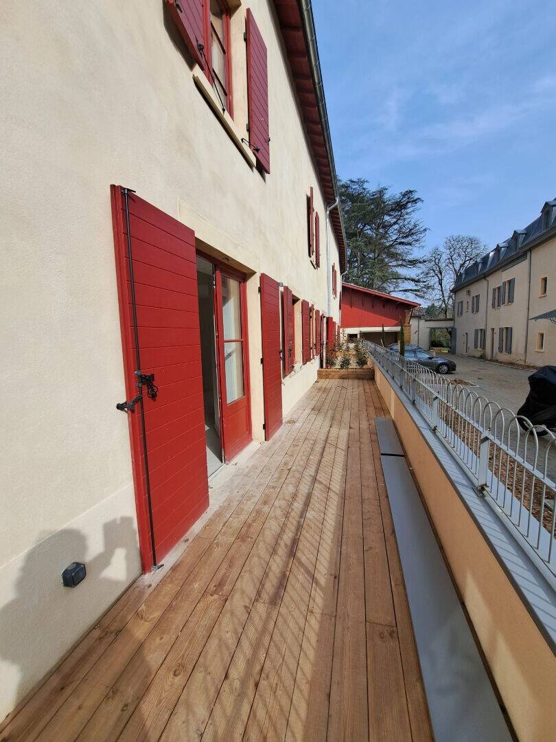 Maison à louer, 45m², CHARBONNIERES LES BAINS