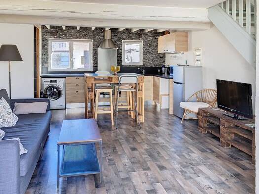 Duplex à louer 757 € 3 pièces 2 chambres 46,2 m² Étage 1/1 Saint Jean-Saint Genies Avignon 84000