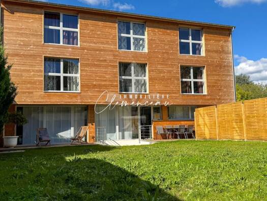 Maison à louer - Première occupation 8 000 € 9 pièces 6 chambres 270 m² 409 m² de terrain Villennes-sur-Seine 78670