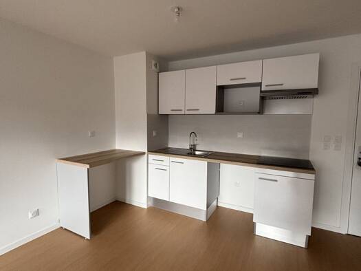 Appartement à louer - Première occupation 799 € 2 pièces 1 chambre 40,7 m² Étage 3/5 Château-de-l'Hers Toulouse 31500