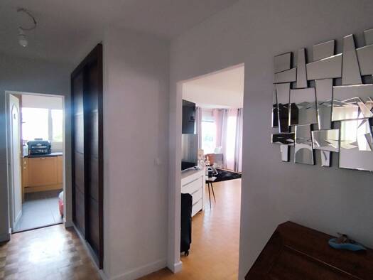 Appartement à vendre 152 500 € 3 pièces 1 chambre 79 m² Étage 10/21 Vieux Marché-Cathédrale Rouen 76000