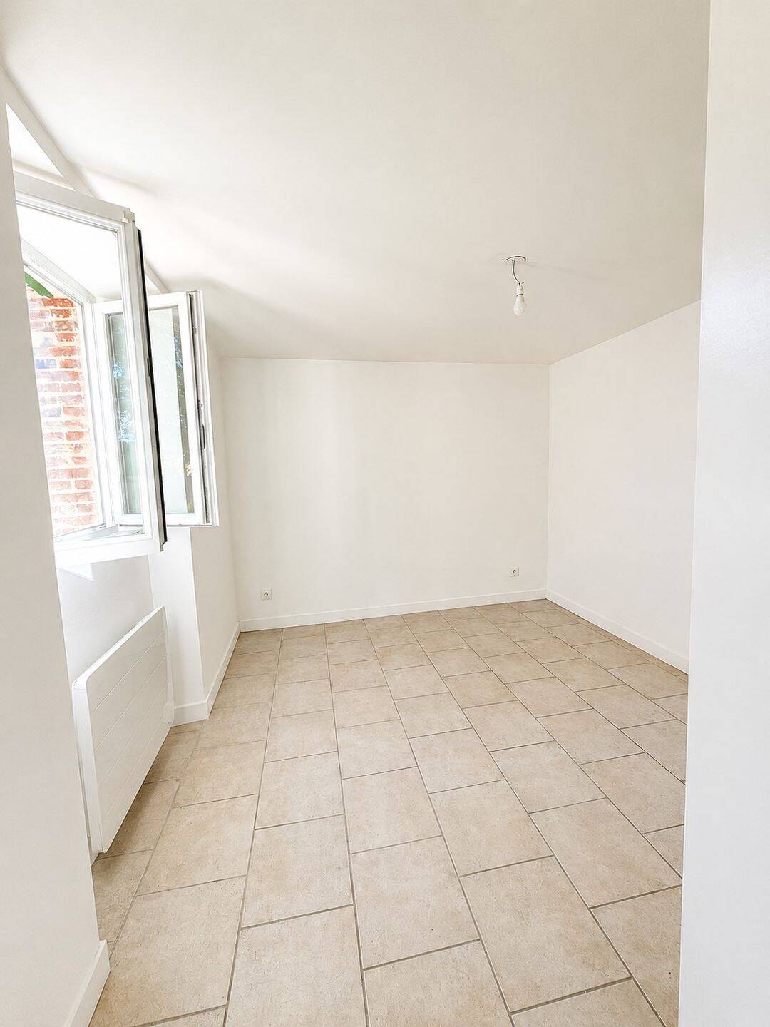 Maison à louer, 43m², NANTEAU SUR LUNAIN