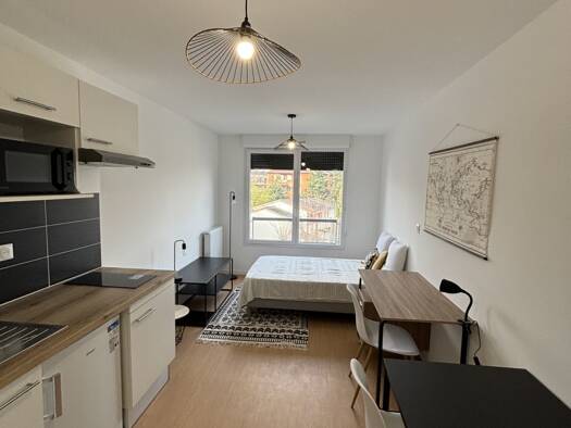 Appartement à louer 620 € 1 pièce 23,5 m² Étage 3/5 Château-de-l'Hers Toulouse 31500