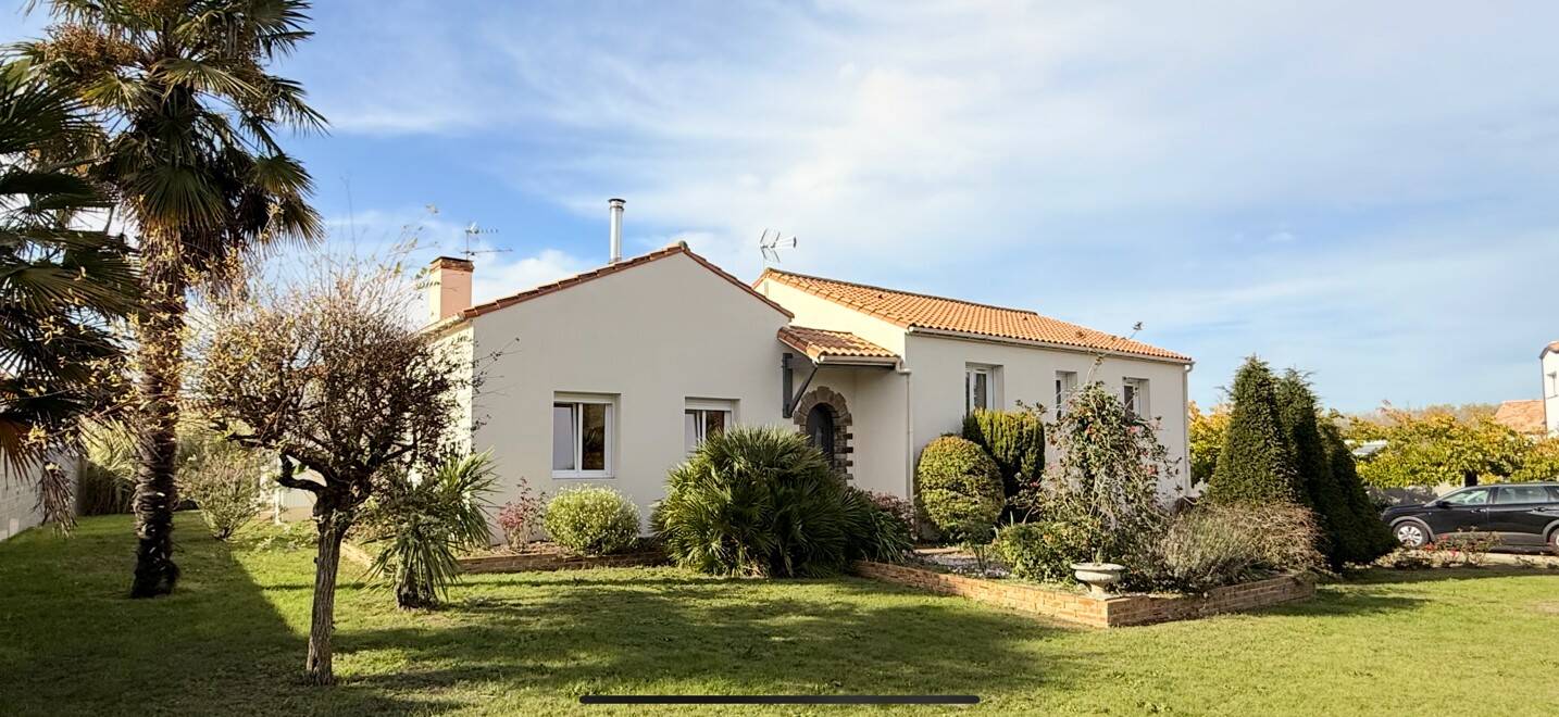 Maison à vendre, 135m², SAINT MARS DE COUTAIS