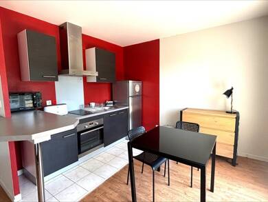 Appartement à louer 521 € 1 pièce 29 m² 1er étage dès le 02/08/2025 Orléans 45100