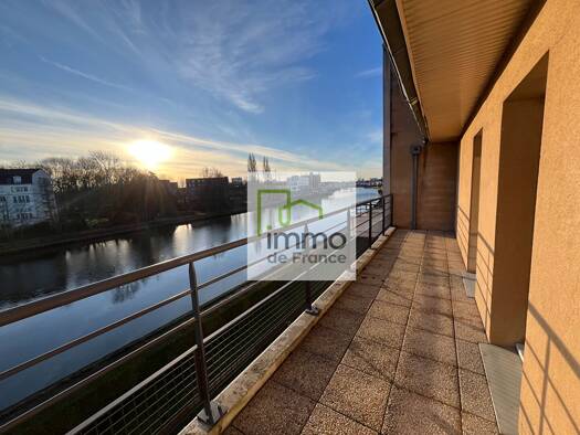 Appartement à vendre 186 000 € 3 pièces 2 chambres 59 m² Étage 3/4 Rive Gauche Haubourdin 59320