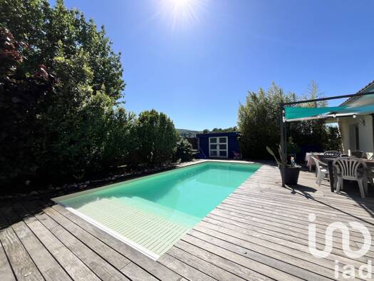 Maison à vendre 345 000 € 7 pièces 4 chambres 189 m² 489 m² de terrain Saint-Céré 46400